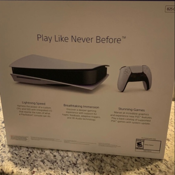 PS5 - Picture 3 of 3